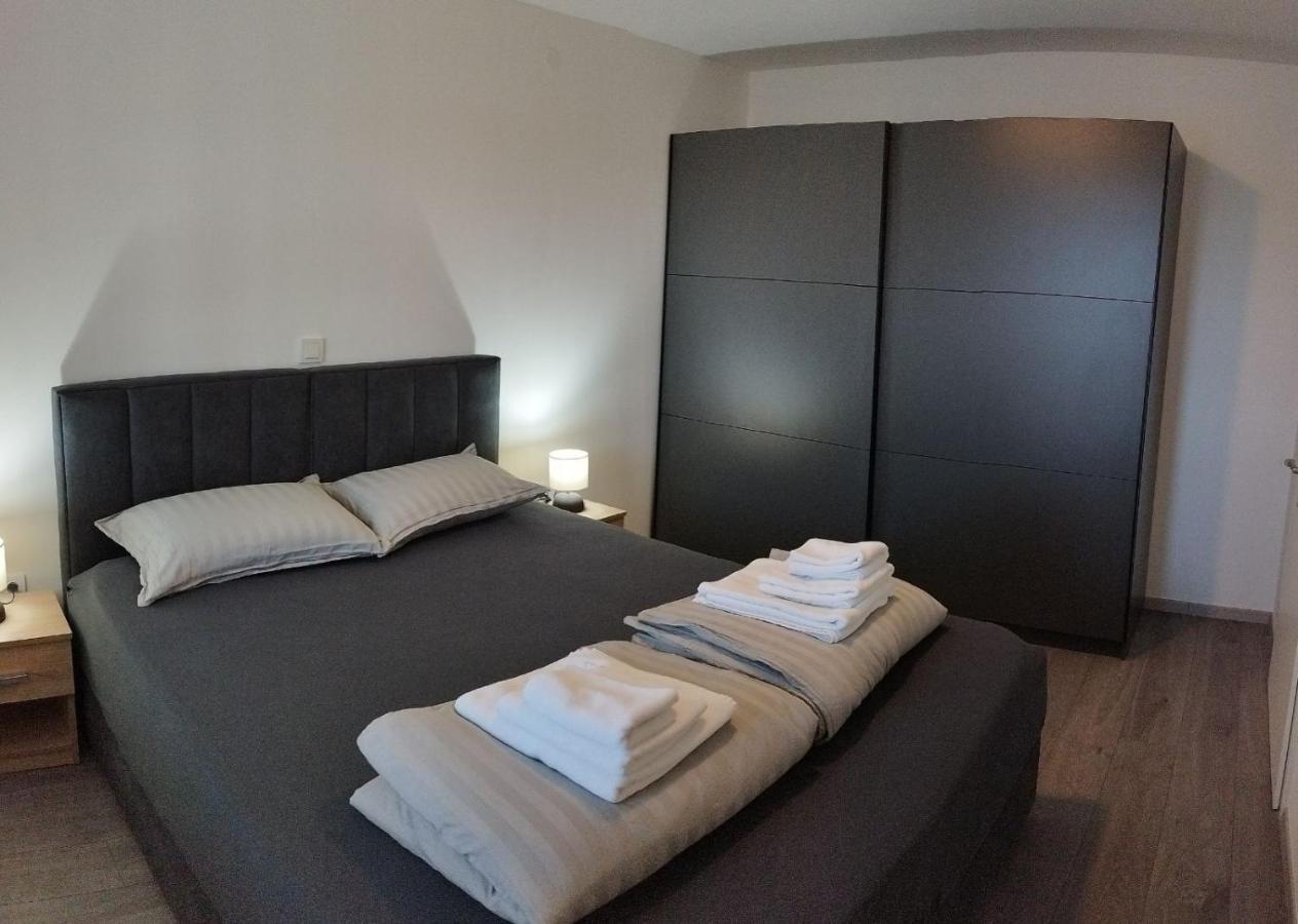 Apartment Luka Pula Exteriér fotografie